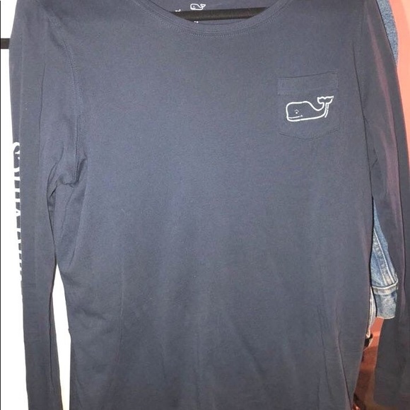 Vineyard Vines long sleeve - Picture 3 of 4